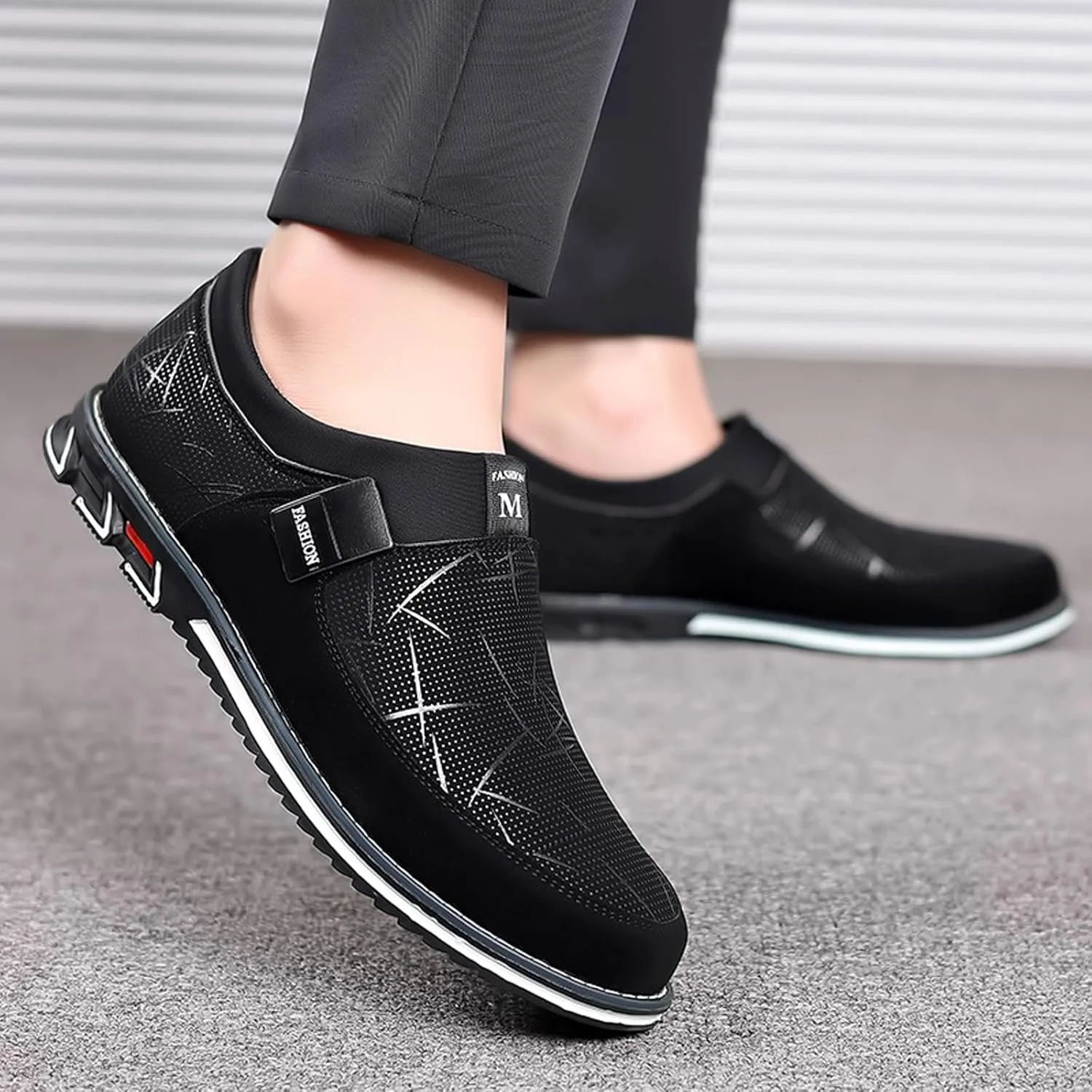 Breathable Walking Shoes for Men Lace Up Lightweight Breathable Fashion Sneaker Men's Comfortable Canvas Shoes