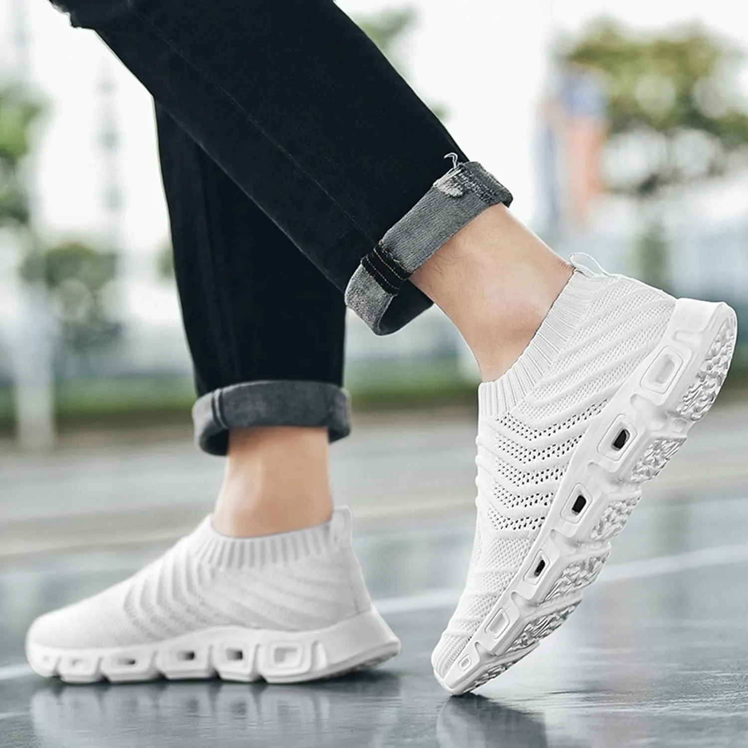 Casual Dress Shoes 2022 New Men's Hollow Flying Woven Lightweight Breathable Comfortable Decompression Fashion Handsome
