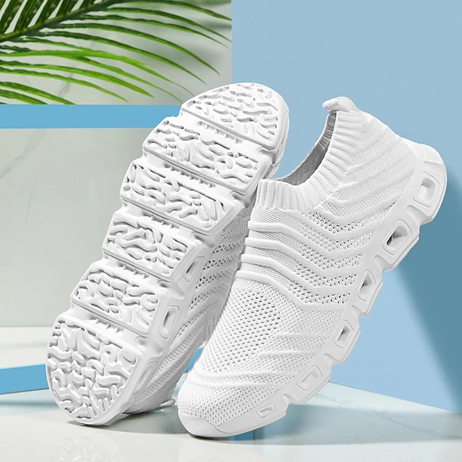 Casual Dress Shoes 2022 New Men's Hollow Flying Woven Lightweight Breathable Comfortable Decompression Fashion Handsome