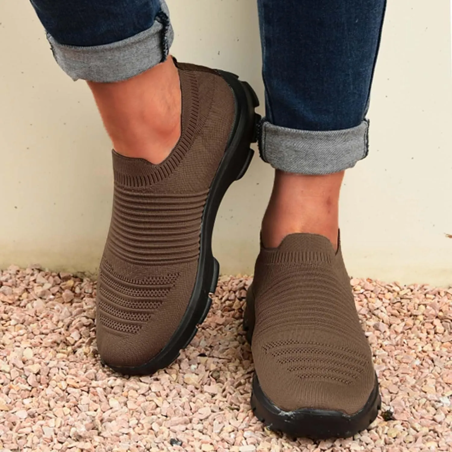 Comfortable Walking Shoes Women Fashion Casual Tennis Training Sneakers Breathable Lightweight Athletic Gym Sneakers