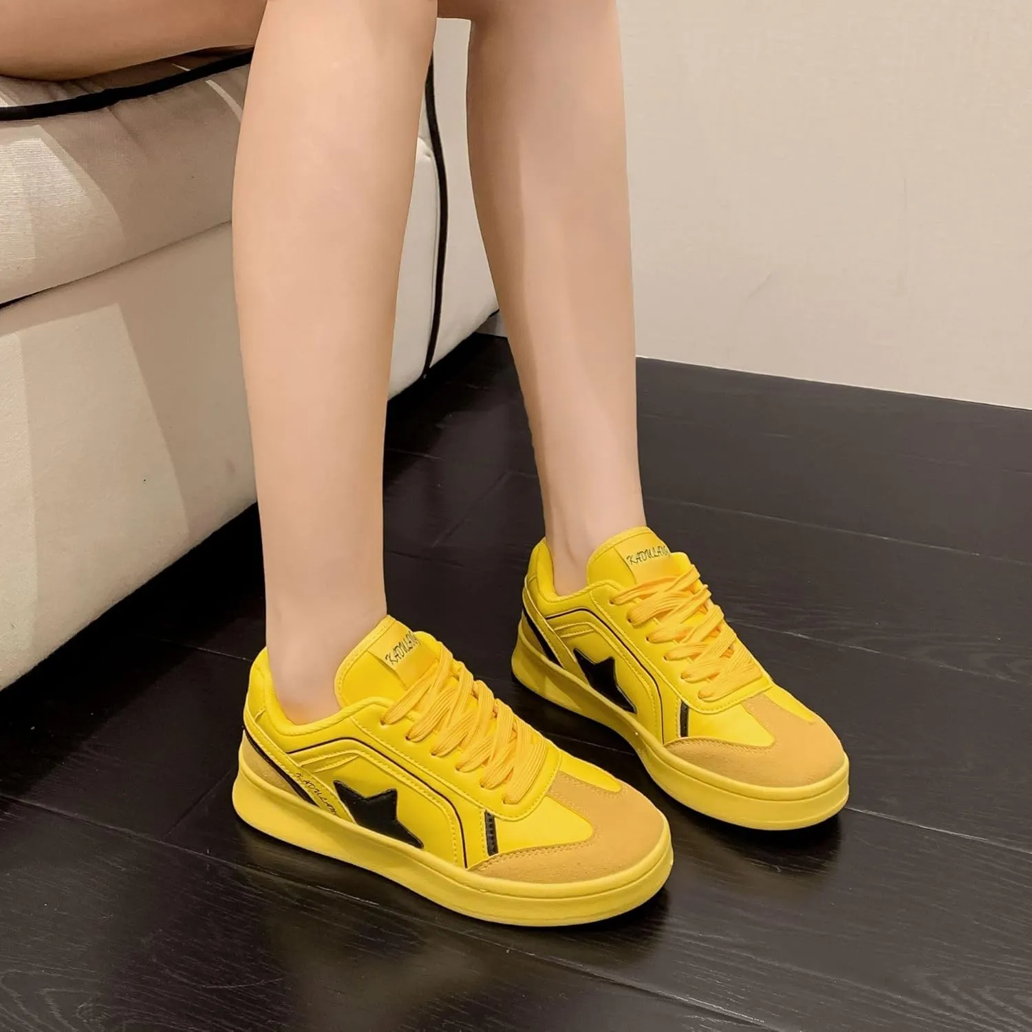 Cute Kawaii Shoes with Stars Design Chunky Platform Kawaii Y2K Pretty Pastel Retro Trendy Training Sneakers for Women Girls Streetwear Skateboarding Casual Everyday Outfits