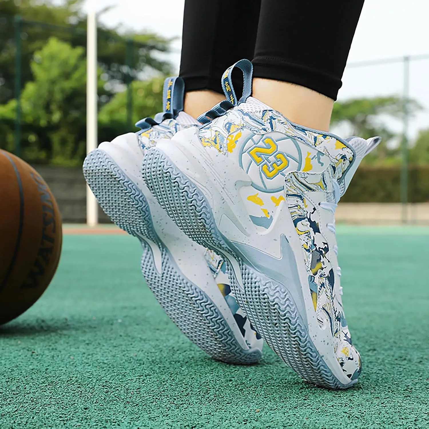 Kids Basketball Shoes High Top Youth Fashion Sneakers Girls Casual Sports Basketball Shoes Breathable Comfortable Boys Sneakers for Big Kids