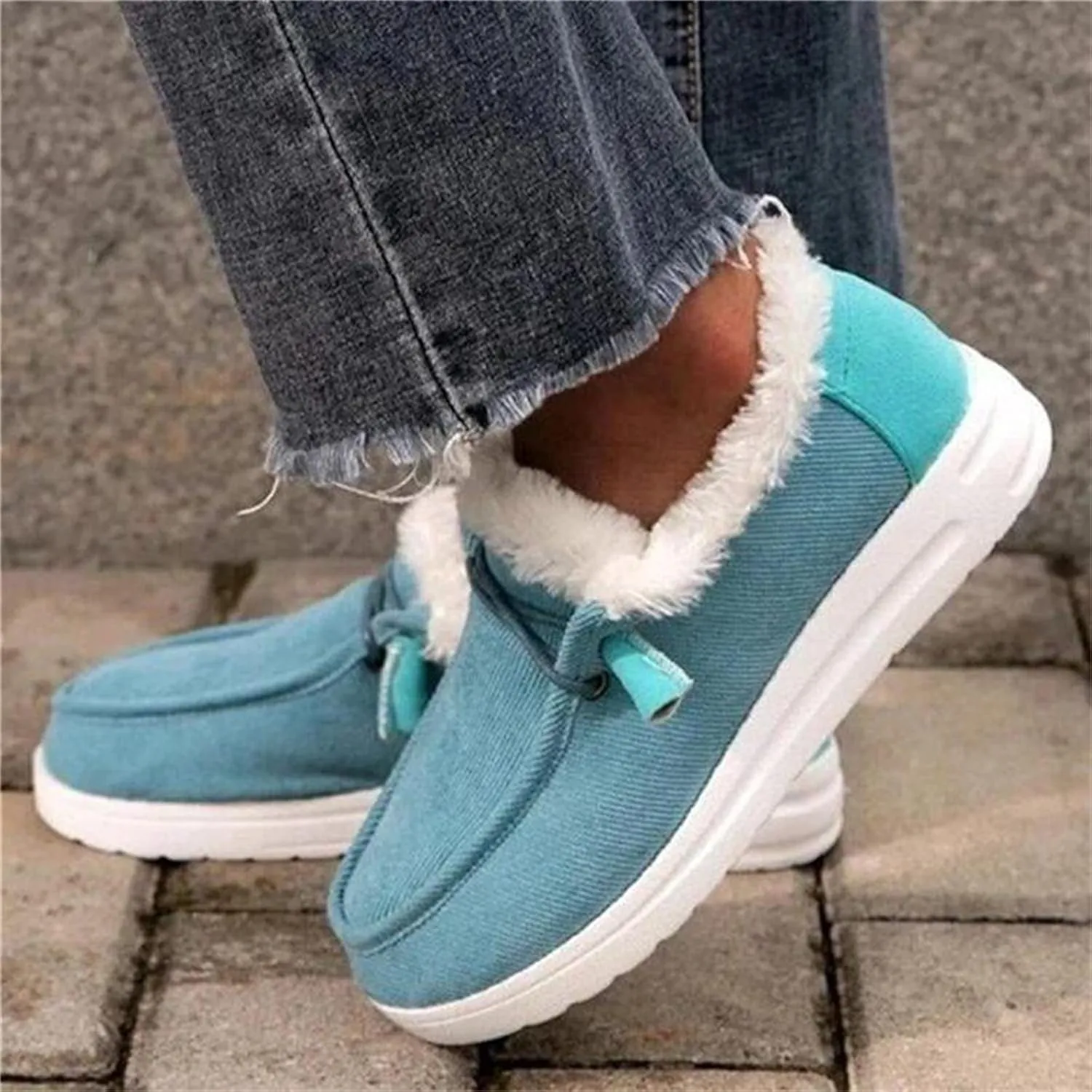 Lausiuoe Winter Boots For Women 2022 Trendy Warm Fuzzy Snow Ankle Booties Flat Cute Silp On Casual Loafers Sneakers