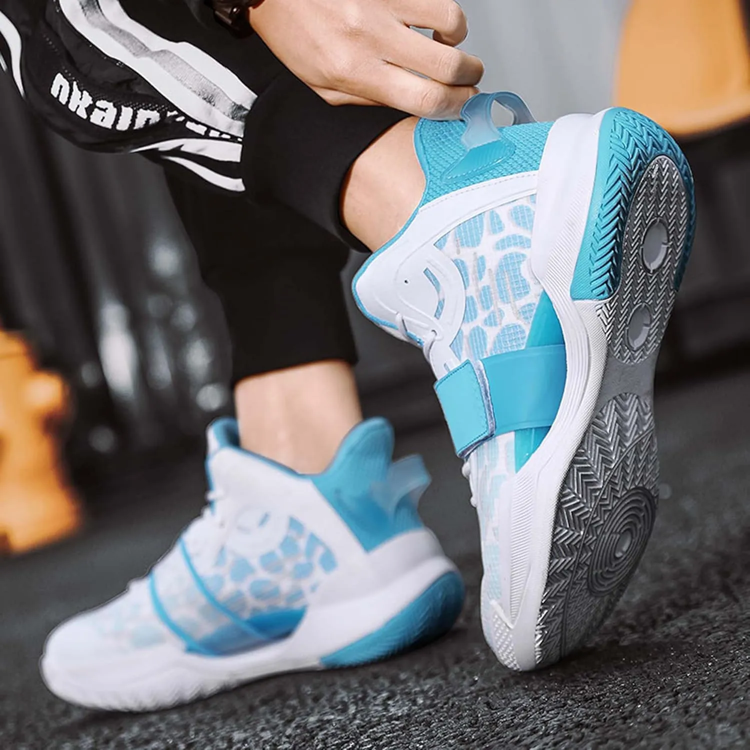 Men Women Fashion Basketball Shoes High Top Running Training Sneakers Breathable Rebound Fitness Tennis Outdoor Casual Walking Sneakers