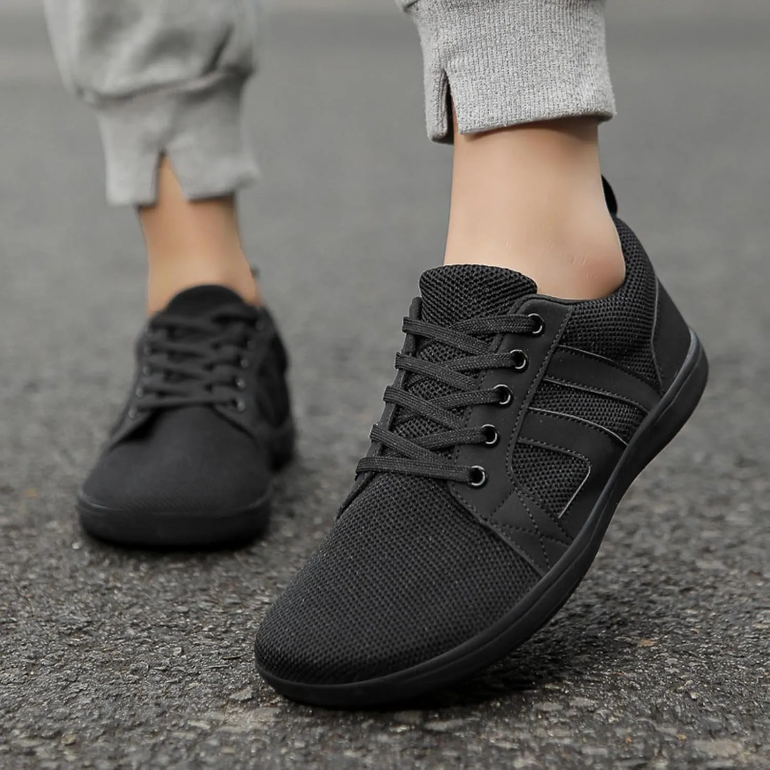 Mens Breathable Lace Up Running Shoes Comfortable Breathable Lace Up Sneaker Athletic Fashion Sneakers for Men