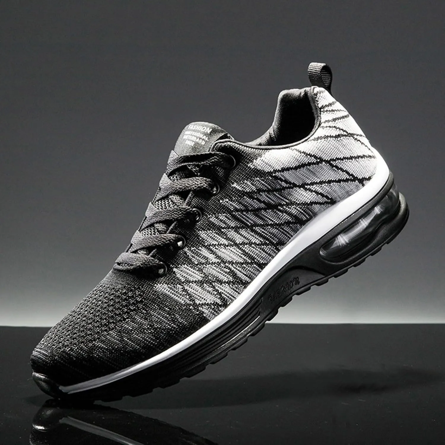 Men's Breathable Mesh Running Shoes Lace Up Lightweight Breathable Fashion Sneaker Sport Jogging Walking Shoes
