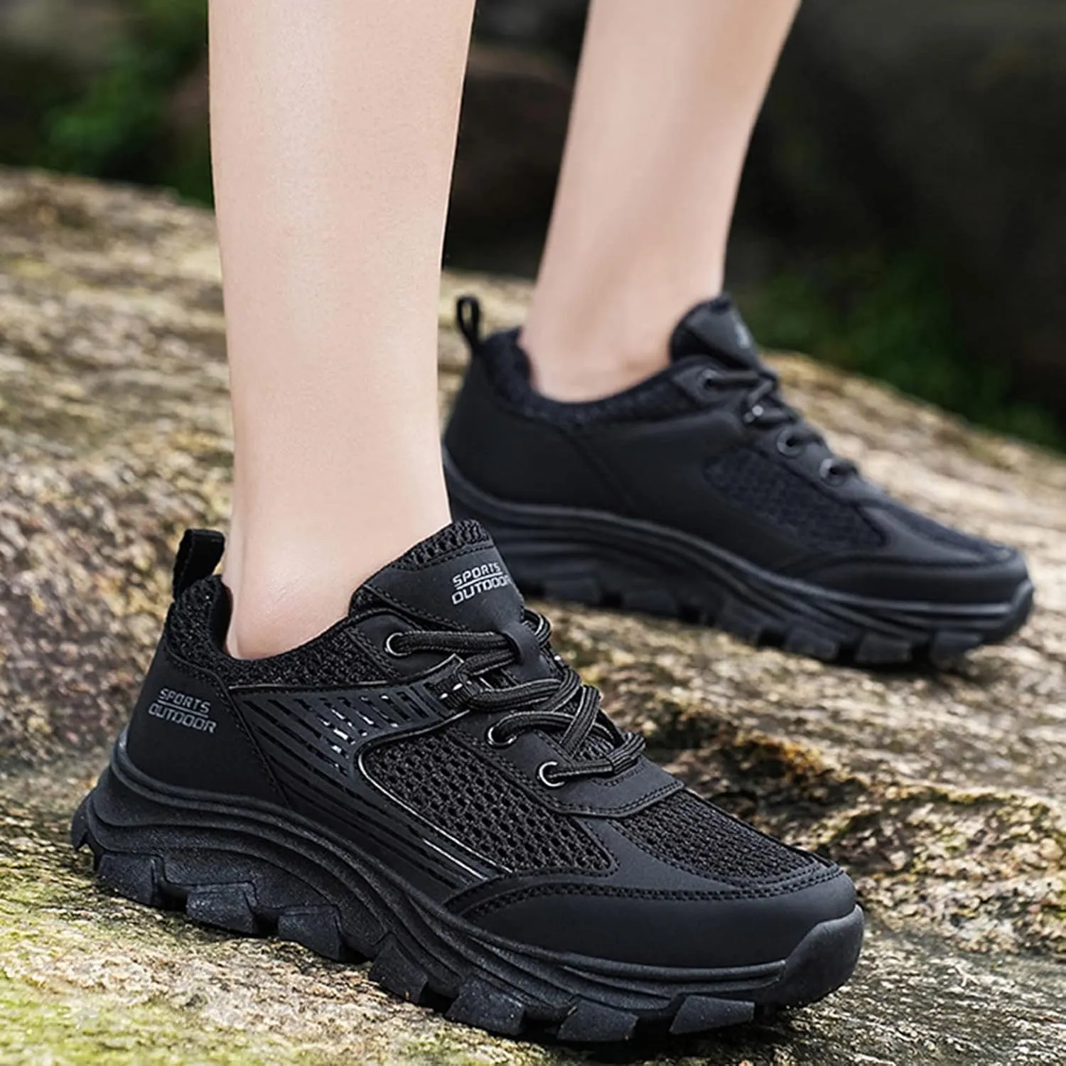 Men's Breathable Mesh Running Shoes Lightweight Breathable Slip On Running Shoe Men's Comfortable Canvas Shoes