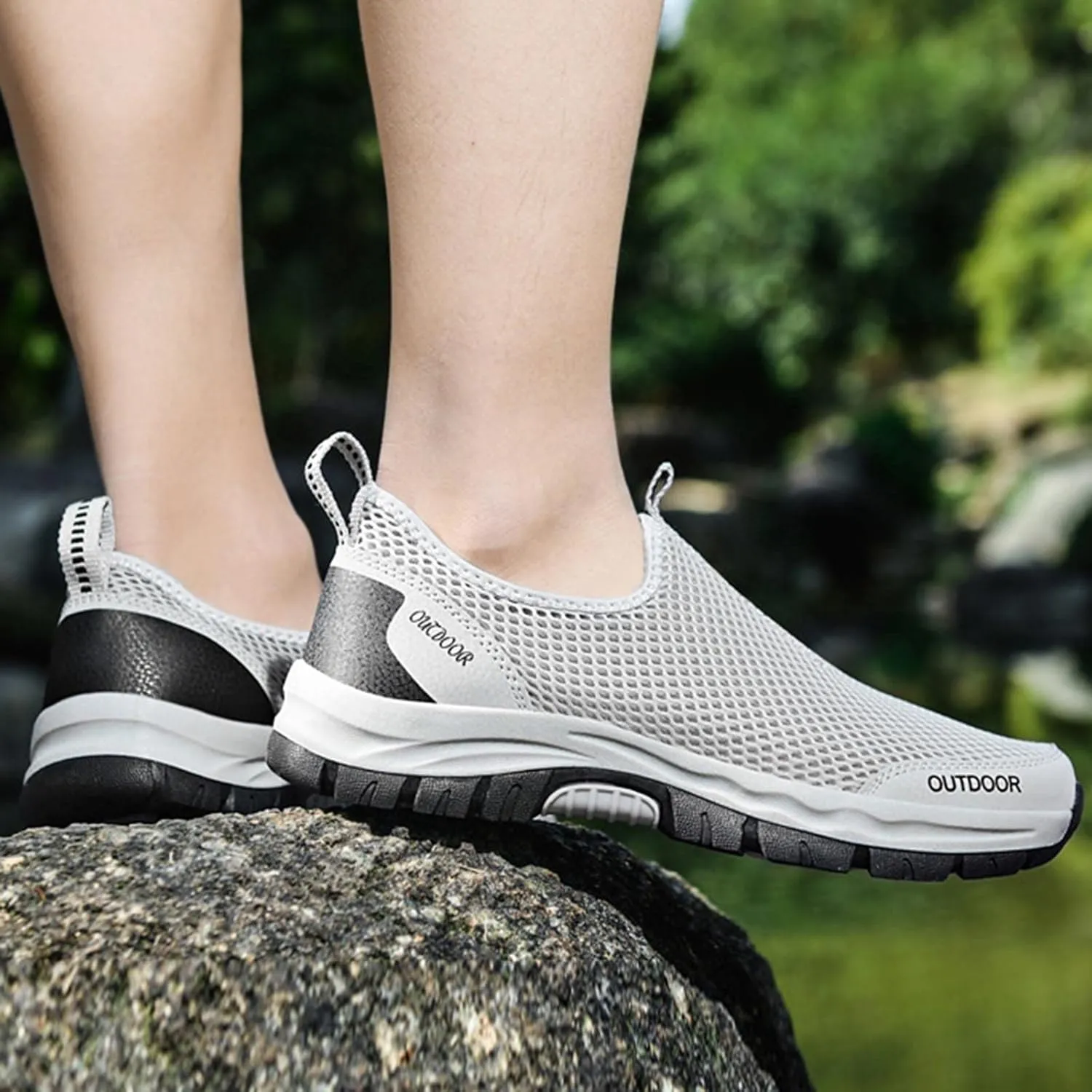 Men's Breathable Stretch Workout Shoes Breathable Casual Comfortable Walking Sneaker Non Slip Barefoot Sneaker