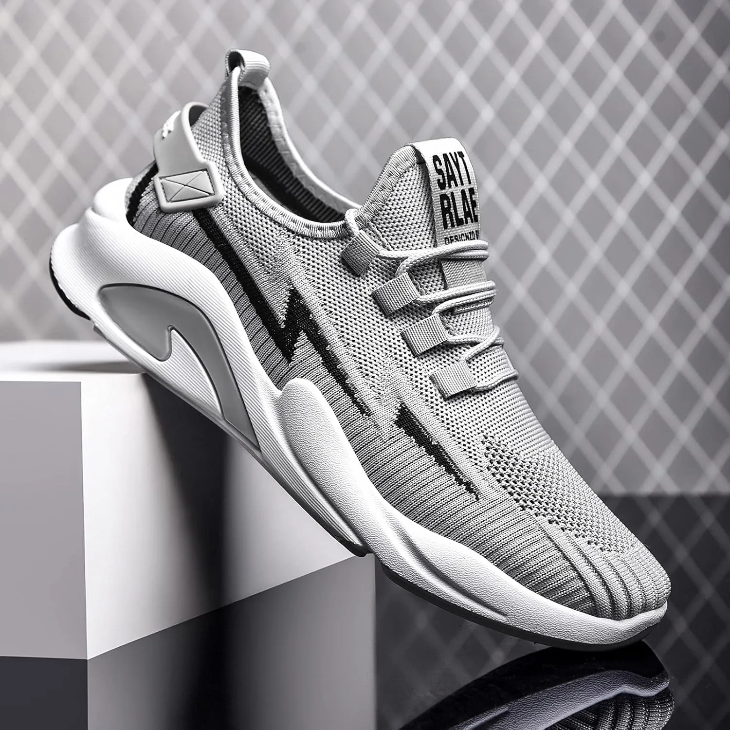 Men's Breathable Stretch Workout Shoes Comfortable Breathable Lace Up Sneaker Men's Sport Breathable Mesh Shoes