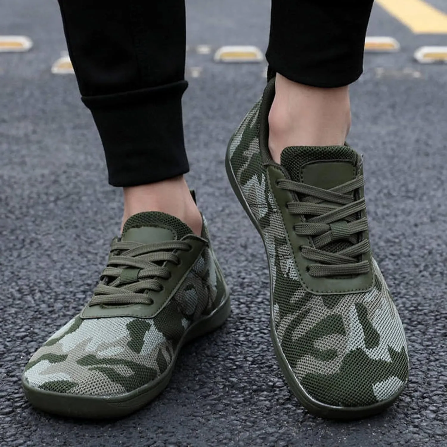 Men's Comfortable Shoes with Pattern Flat Non Slip Sole Breathable Lightweight Daily Walking Shoes Ideal Gift for Father and Boyfriend Green Footwear Male Slip On Sneakers