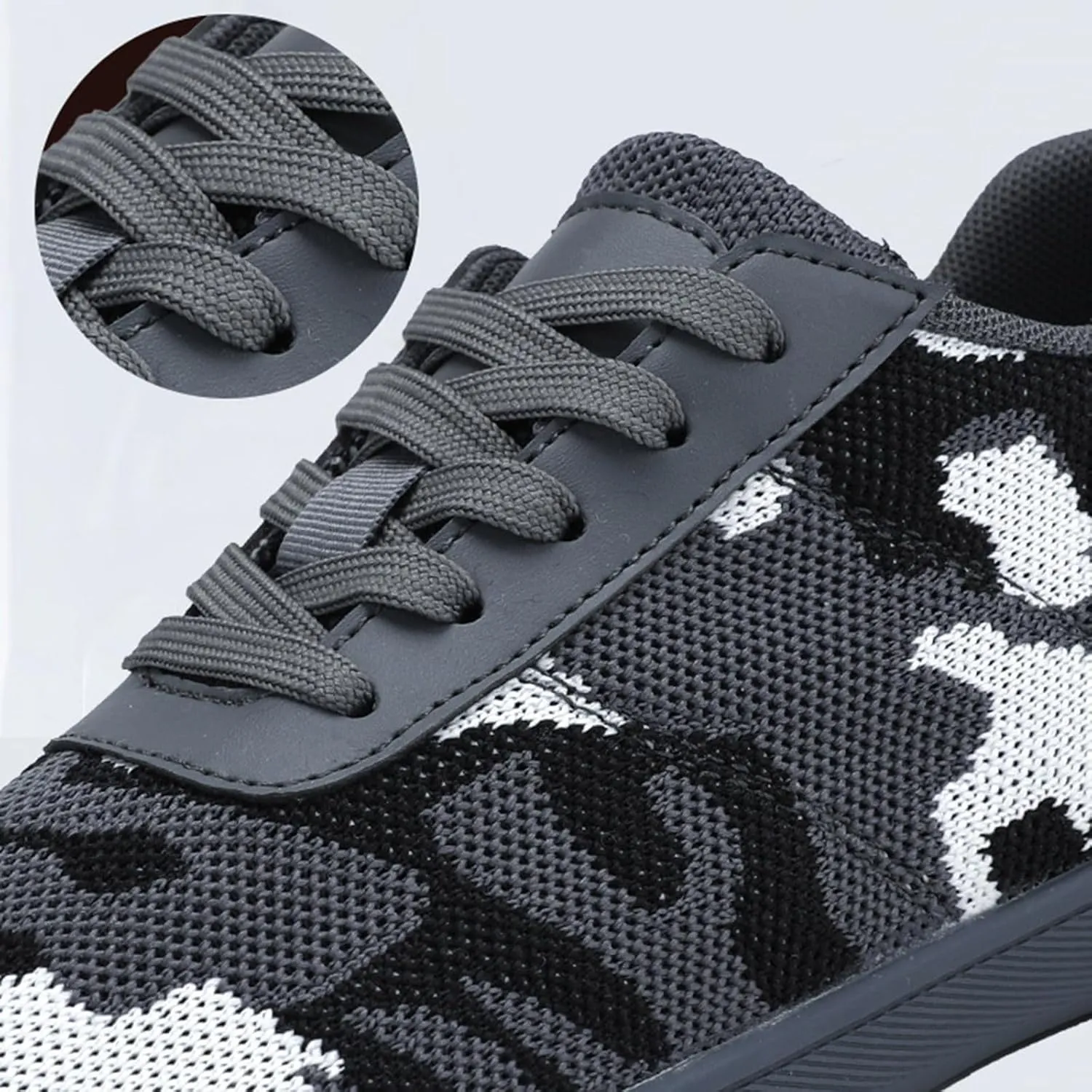 Men's Comfortable Shoes with Pattern Flat Non Slip Sole Breathable Lightweight Daily Walking Shoes Ideal Gift for Father and Boyfriend Green Footwear Male Slip On Sneakers