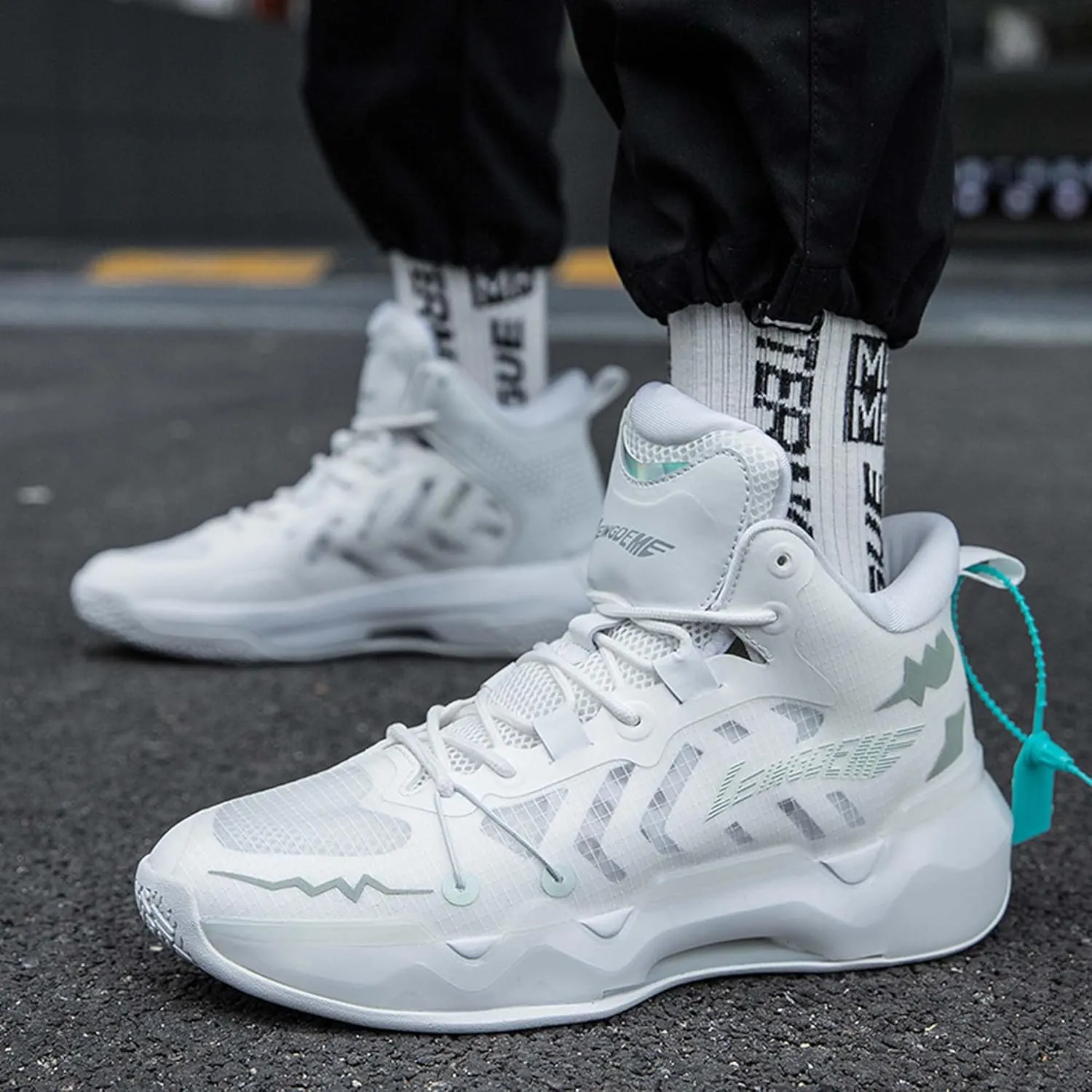 Men's Fashion Basketball Shoes Sneakers Women's High Top Breathable Tennis Running Shoes Comfortable Non-Slip Arch Support Team Training Shoes