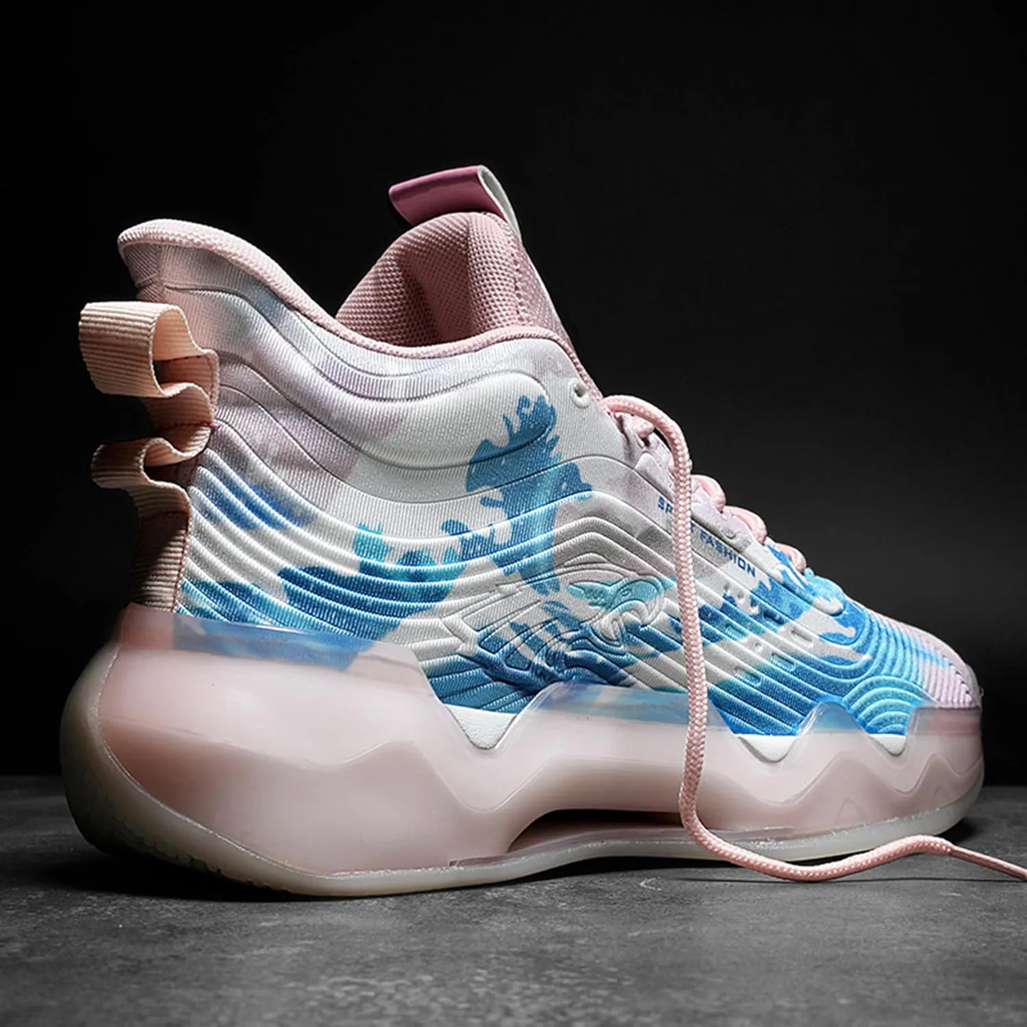 Men's High-Top Basketball ShoesWear-Resistant and Anti-Slip Soles Running Shoes Graffiti Design Fashionable Sports Shoes