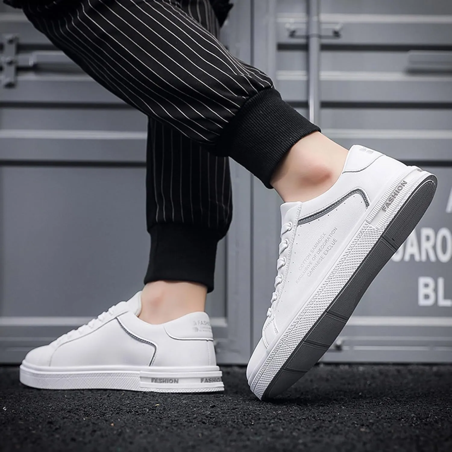 Mens Lightweight Minimalist Shoes Breathable Casual Comfortable Walking Sneaker Men's Arch Support Insole Shoes