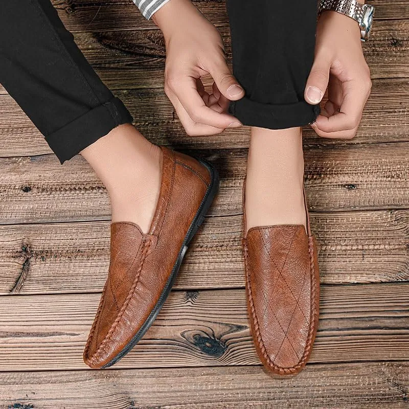 Men's Loafers Round Toe Vegan Leather Driving Style Loafer Lightweight Anti-Slip Flexible Fashion Walking Slip On