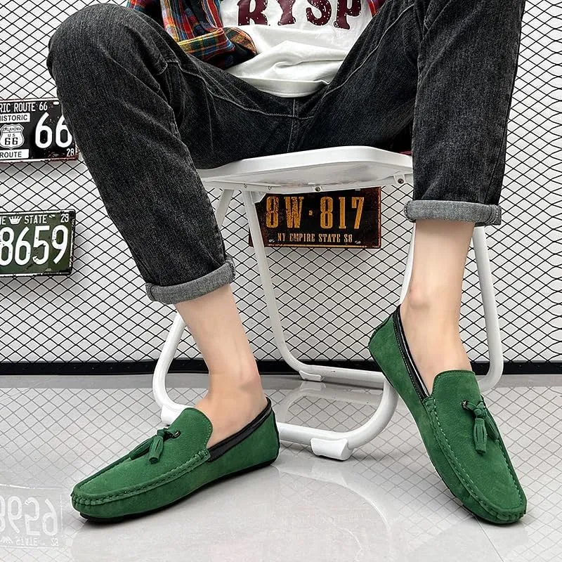 Men's Loafers Round Toe Vegan Suede Leather Driving Loafers with Tassel Comfortable Lightweight Flexible Outdoor Slip-ons