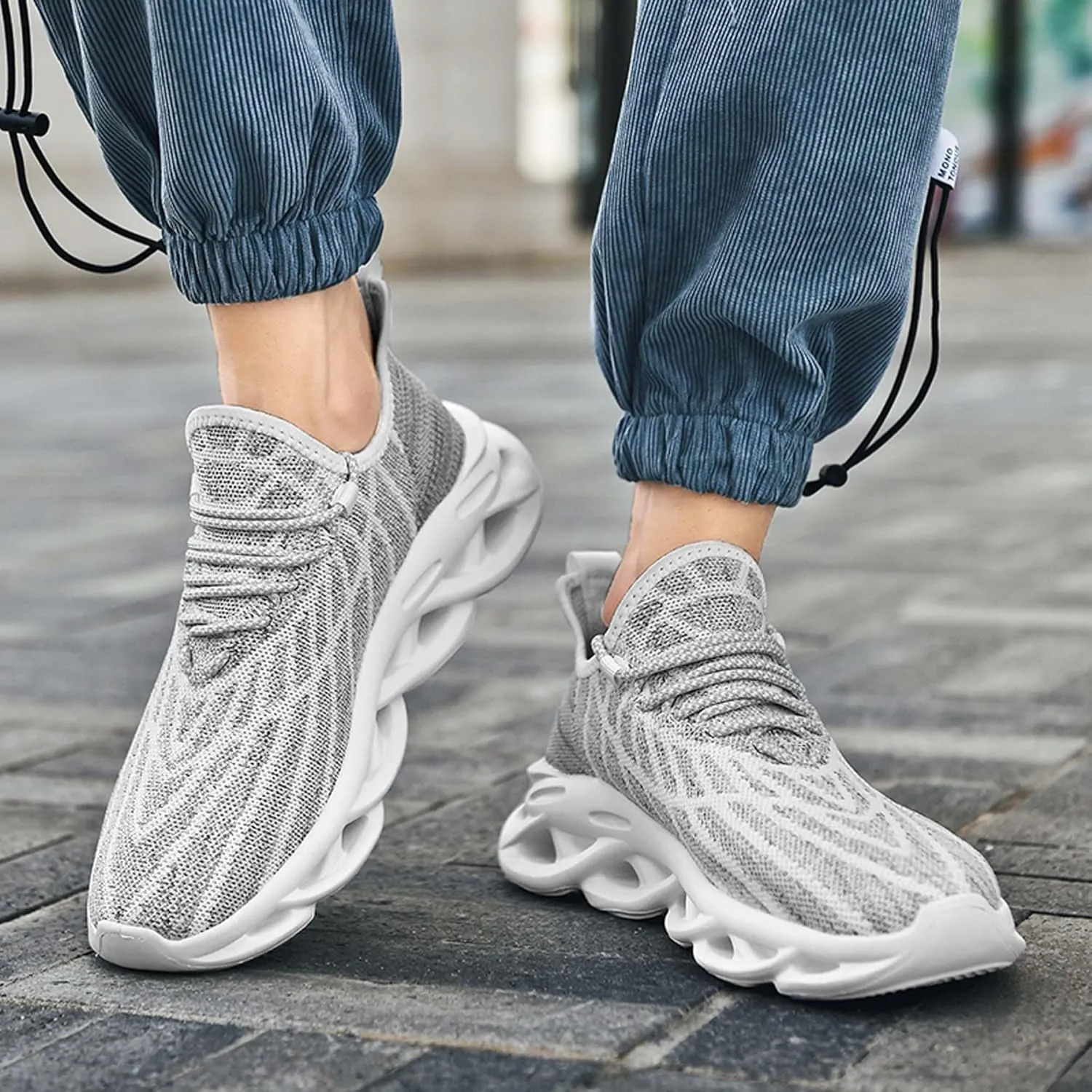 Men's Sports Running Shoes - Breathable Mesh - Fashion Sneakers - Men's Plus Size Basketball Shoes Non-slip Cushioned Walking Shoes - Fitness Tennis Work Shoes