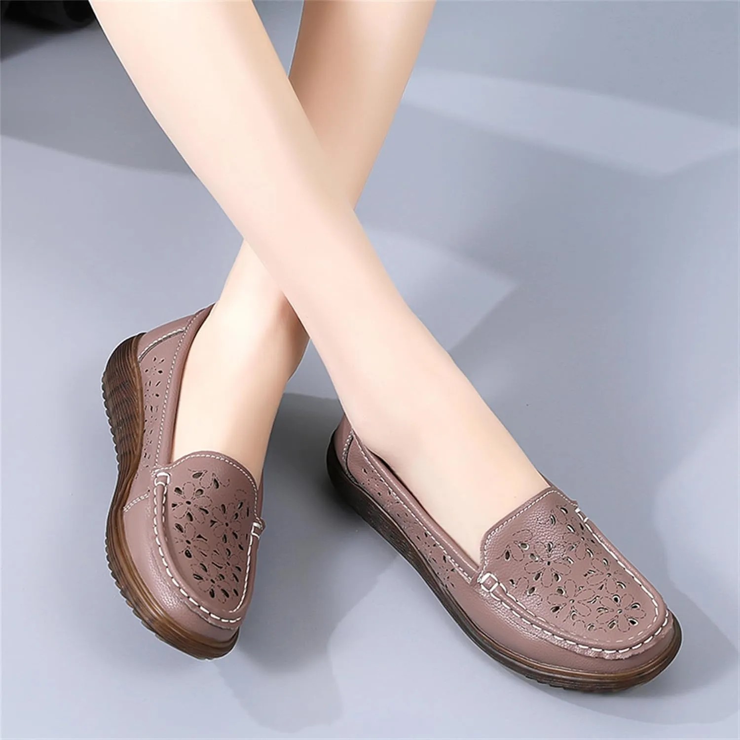 Veroders Classic Flats Loafer Shoes for Women Breathable Lightweight Flexible Leather Loafers