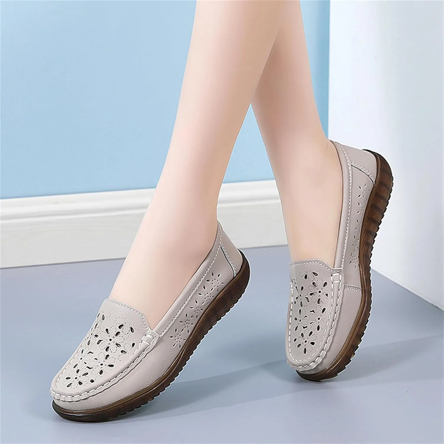 Veroders Classic Flats Loafer Shoes for Women Breathable Lightweight Flexible Leather Loafers