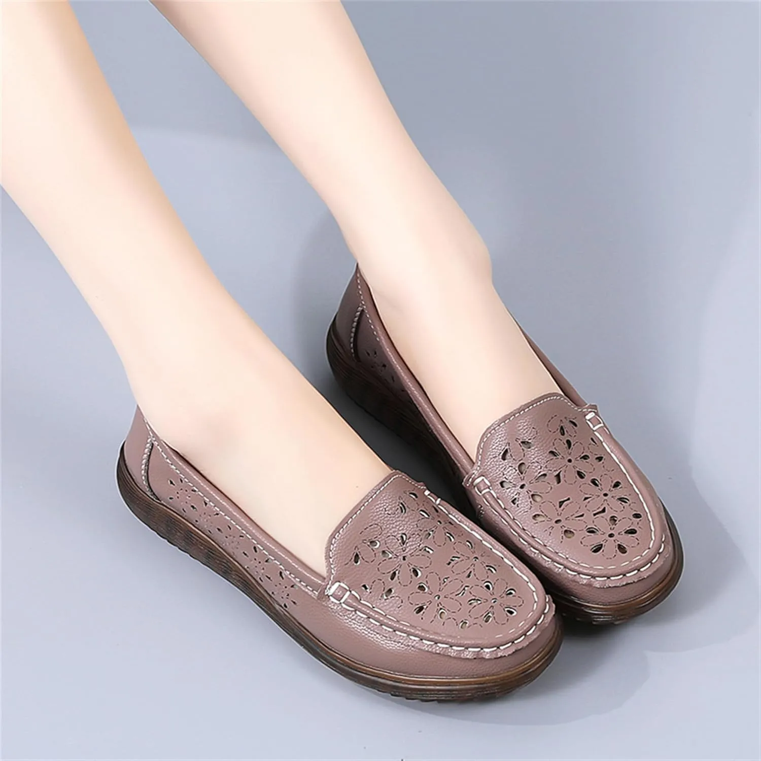 Veroders Classic Flats Loafer Shoes for Women Breathable Lightweight Flexible Leather Loafers