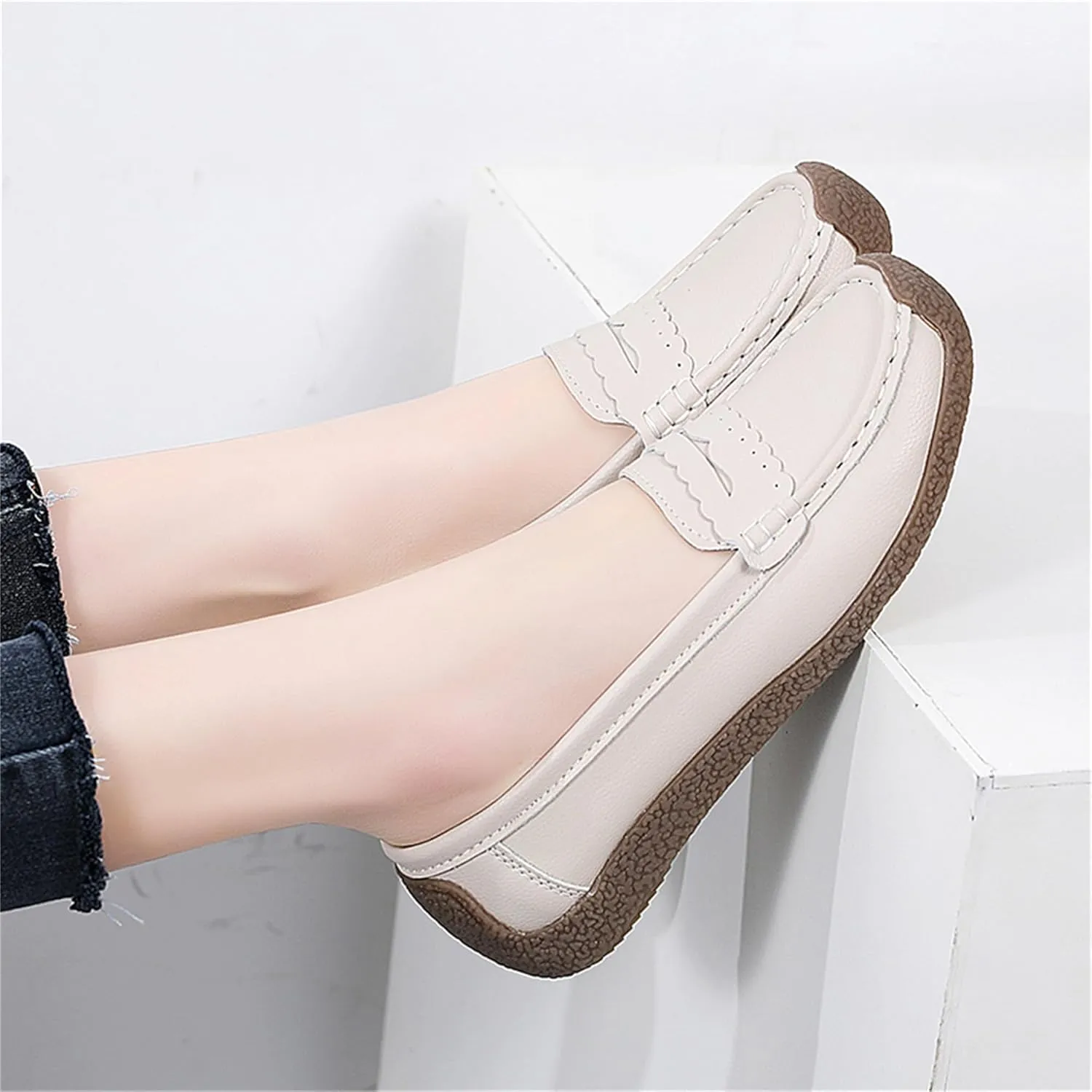 Veroders Classic Flats Loafer Shoes for Women Breathable Lightweight Flexible Leather Loafers