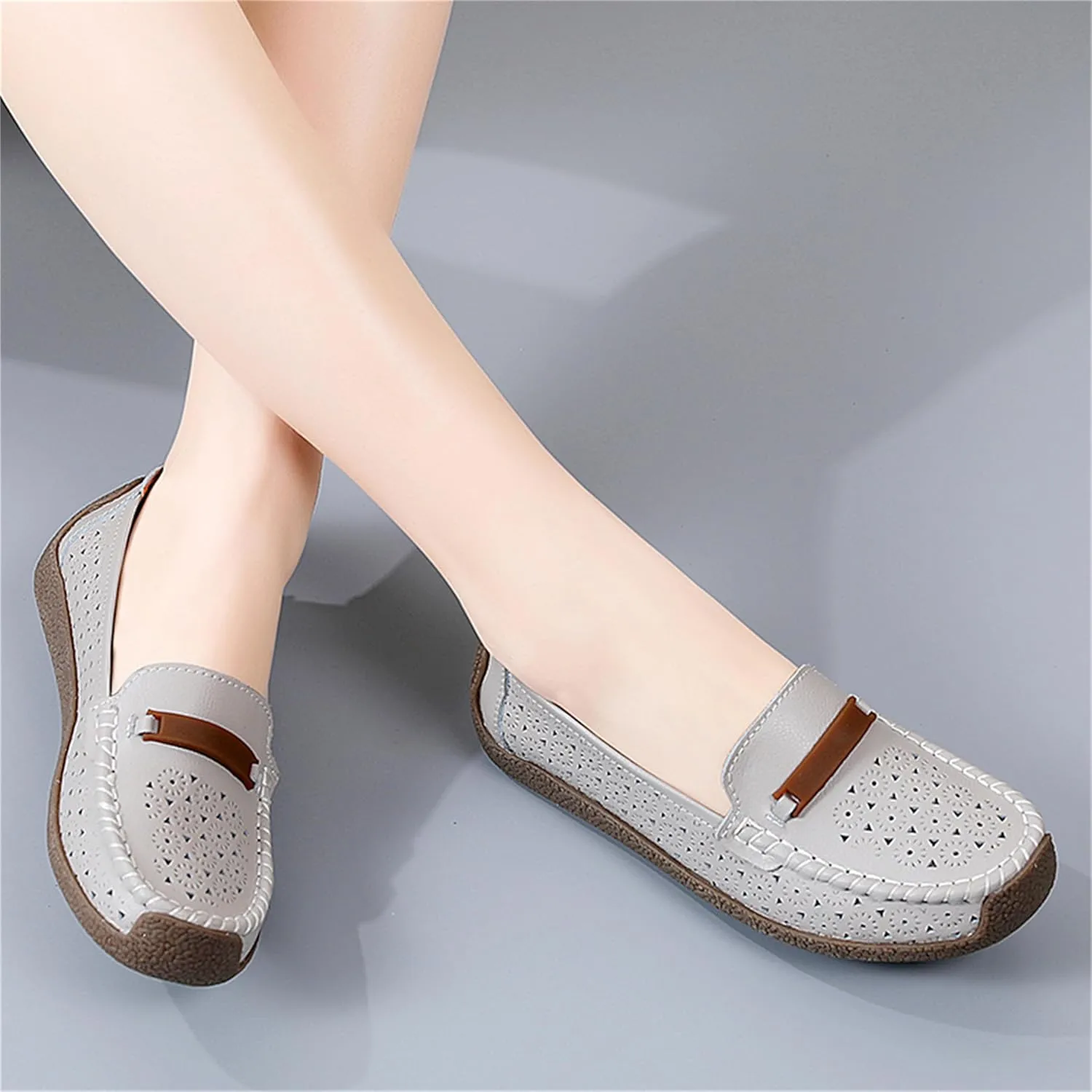 Veroders Leather Loafers Classic Flats Loafer Shoes for Women Breathable Lightweight Flexible School Casual