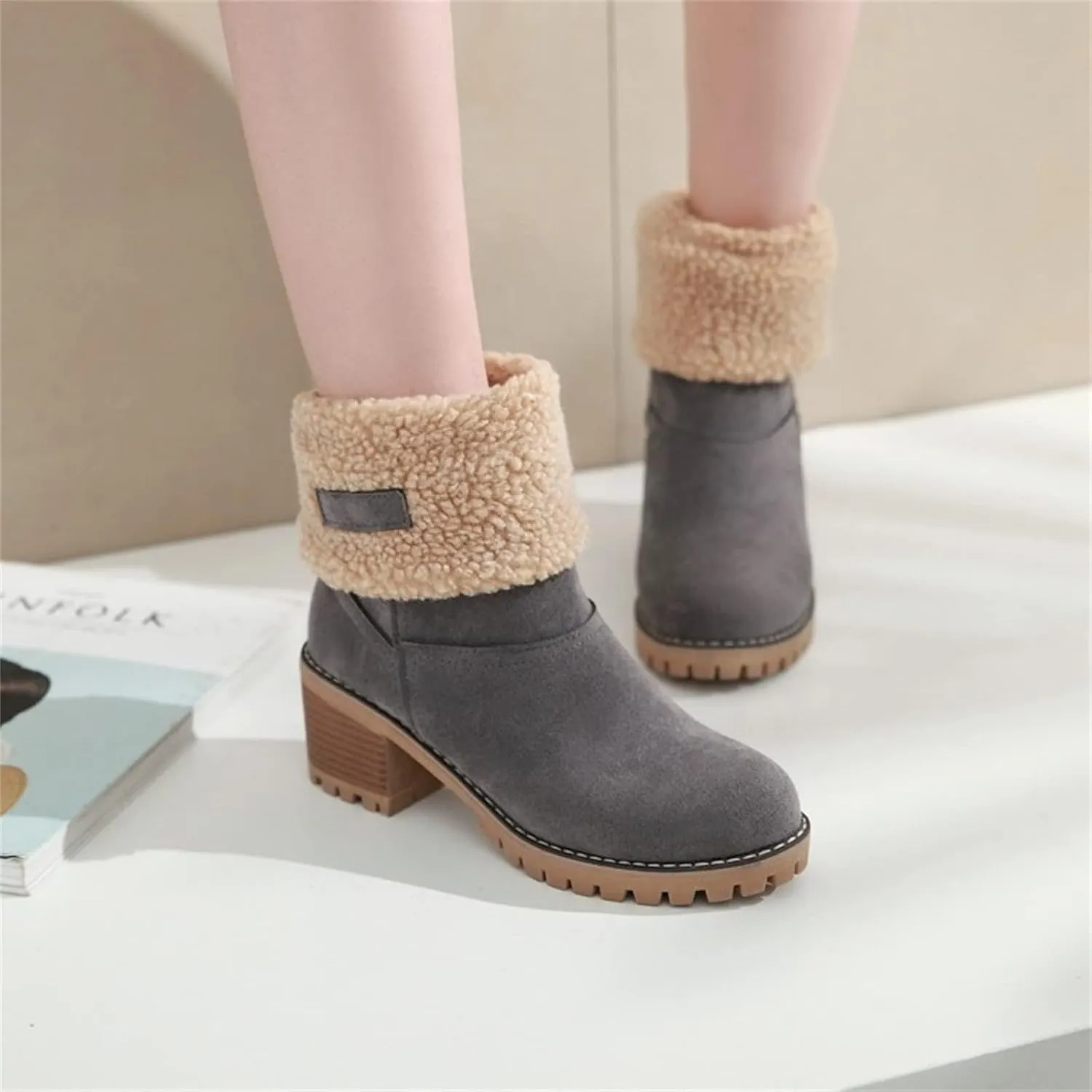Winter Boots For Women 2024 Mid Calf Fashion Snow Boots Fur Lined Warm Comfortable Slip On Short Ankle Booties