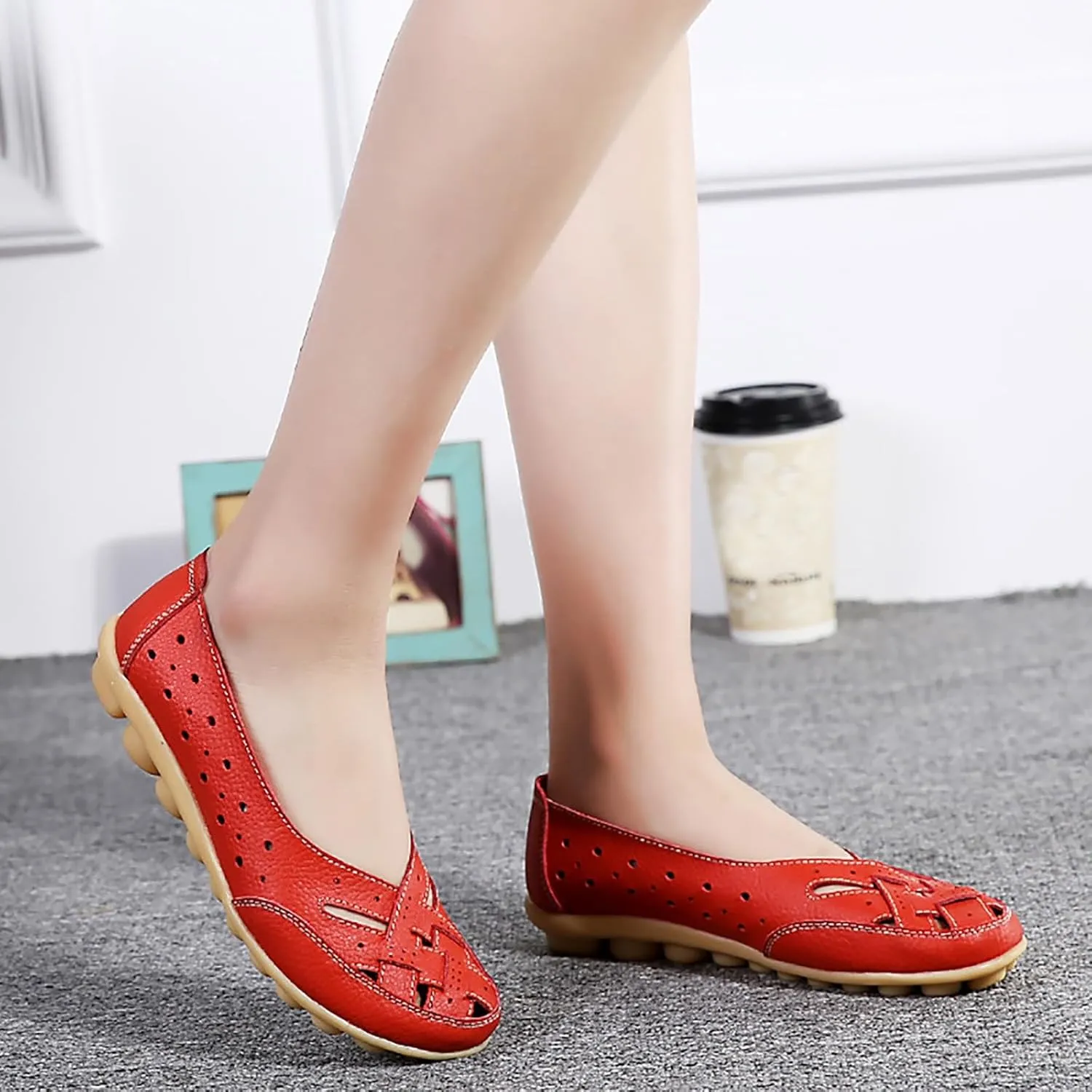 Women's Comfortable Loafers Retro Ladies Moccasins Driving Mocs Comfort Slip-On Fashion Boat Shoes Classic Flats