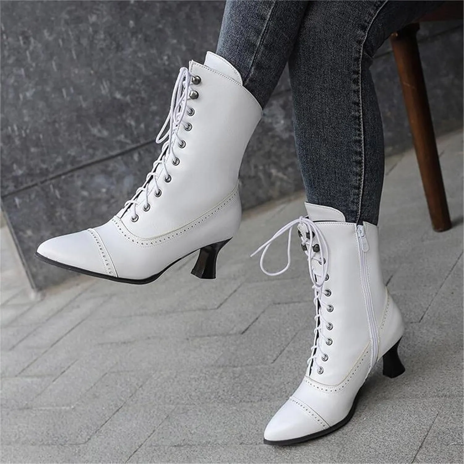 Women's Lug Sole Combat Ankle Bootie Lace up Low Chunky Block Boots Fashion Causal Shoes Side Zipper Pull On Chelsea Chukka