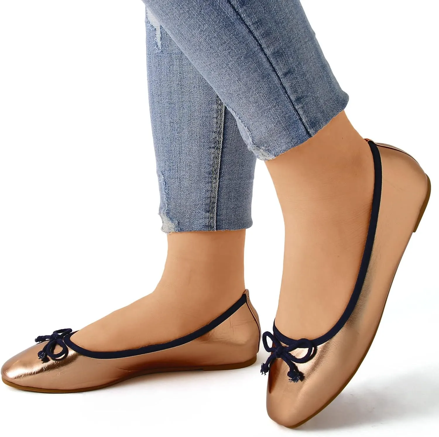 Womens Slip-On Loafers Lightweight & Breathable Slip on Women's Comfort Penny Loafers with Arch Support