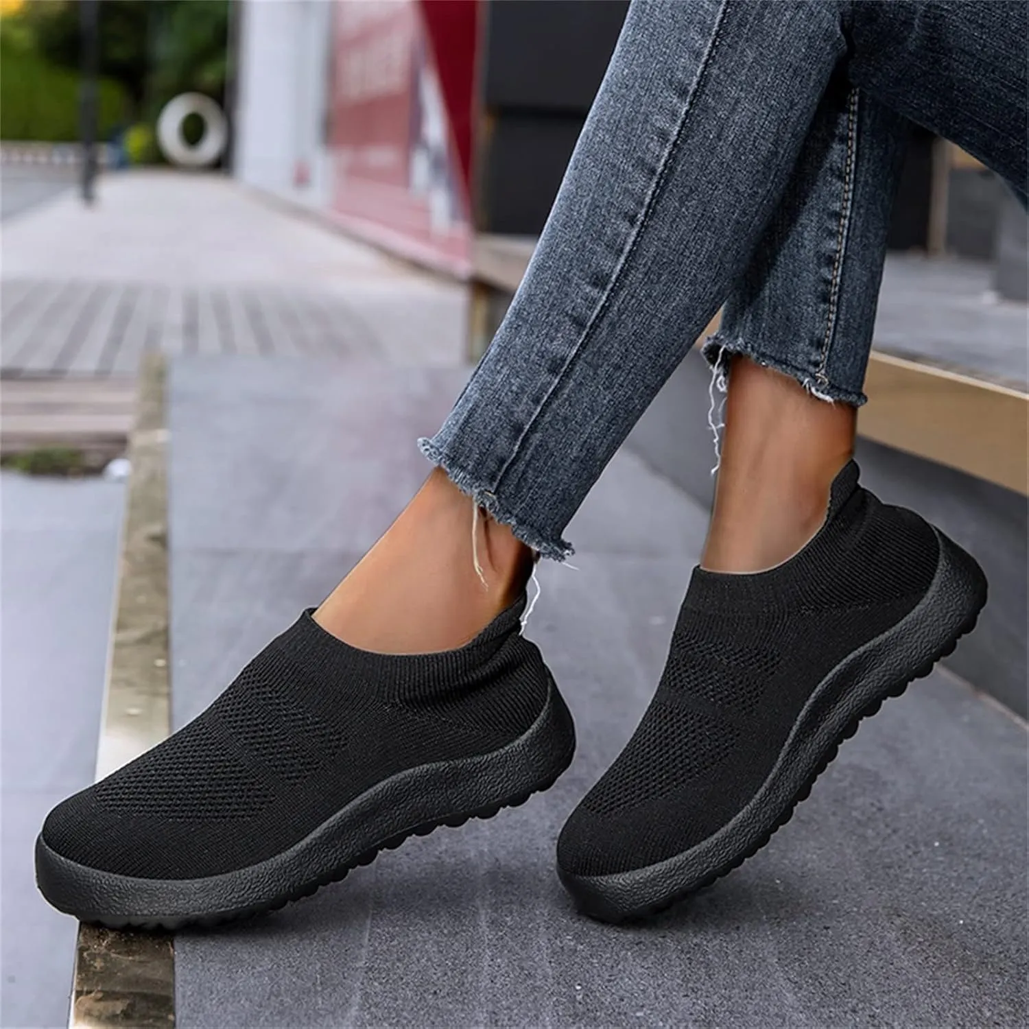 Women's Slip-on Shoes Wide Width Sneakers Hands Free Non Slip Work Shoes Women Walking Woman Shoes Casual White Sneakers Slip On Tennis Shoe Loafers Shoe